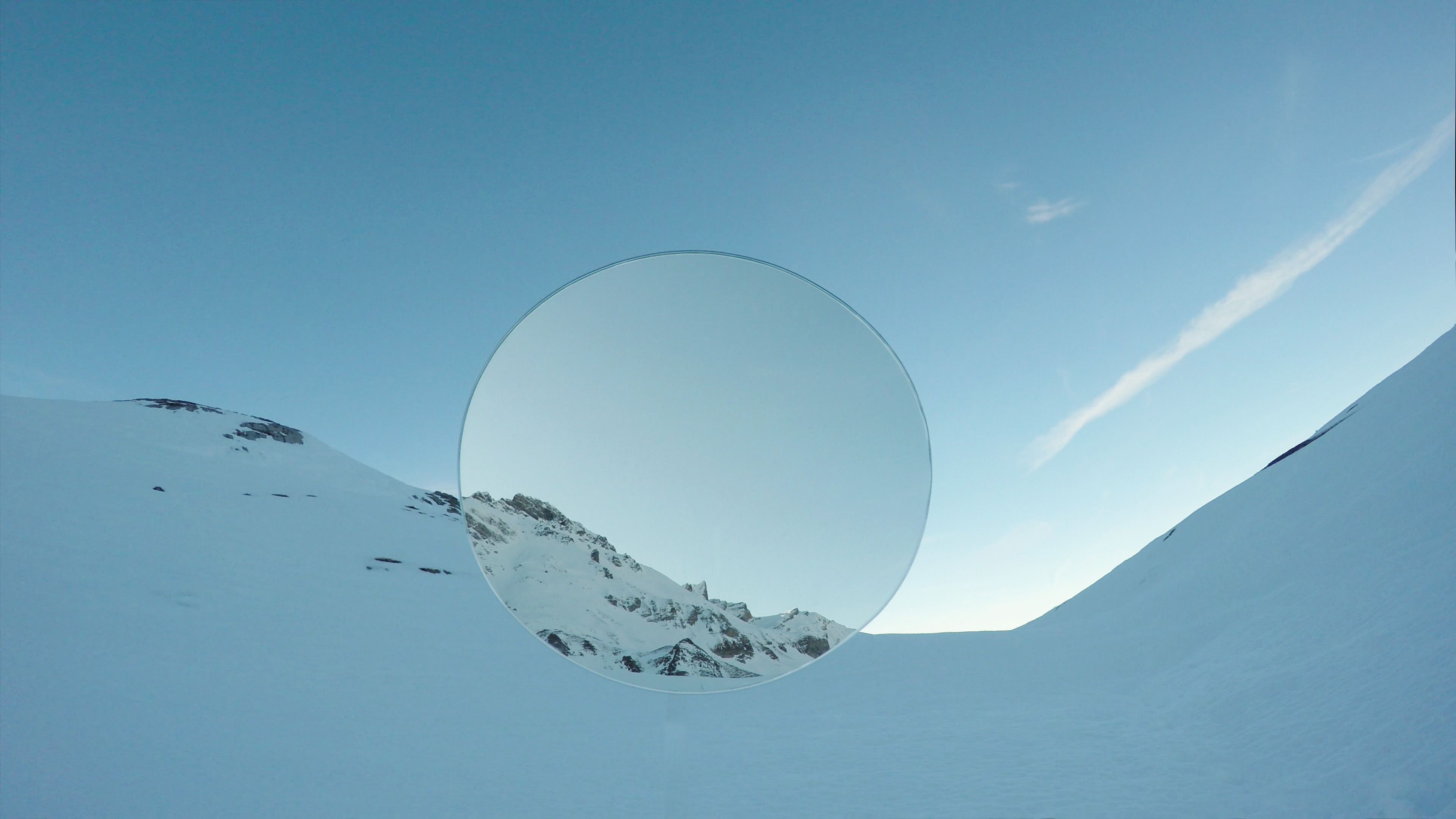 when-a-circle-meets-the sky-the-cold-2